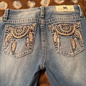 Classic Women's Light Wash Blue Jeans Miss Me size 28